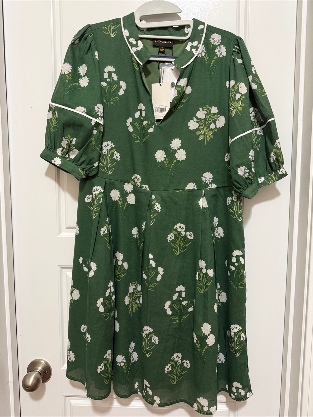Sugarlips Green Floral Puff Sleeve Dress